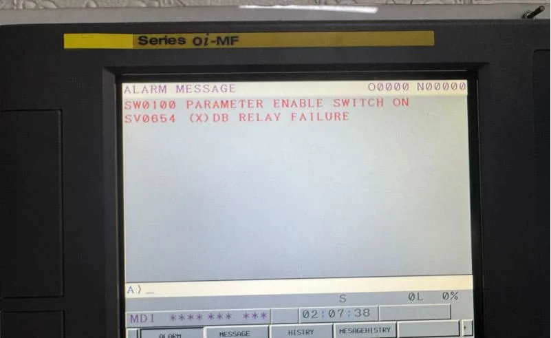 FANUC 0i-MF screen showing SV0654 X DDB relay failure alarm