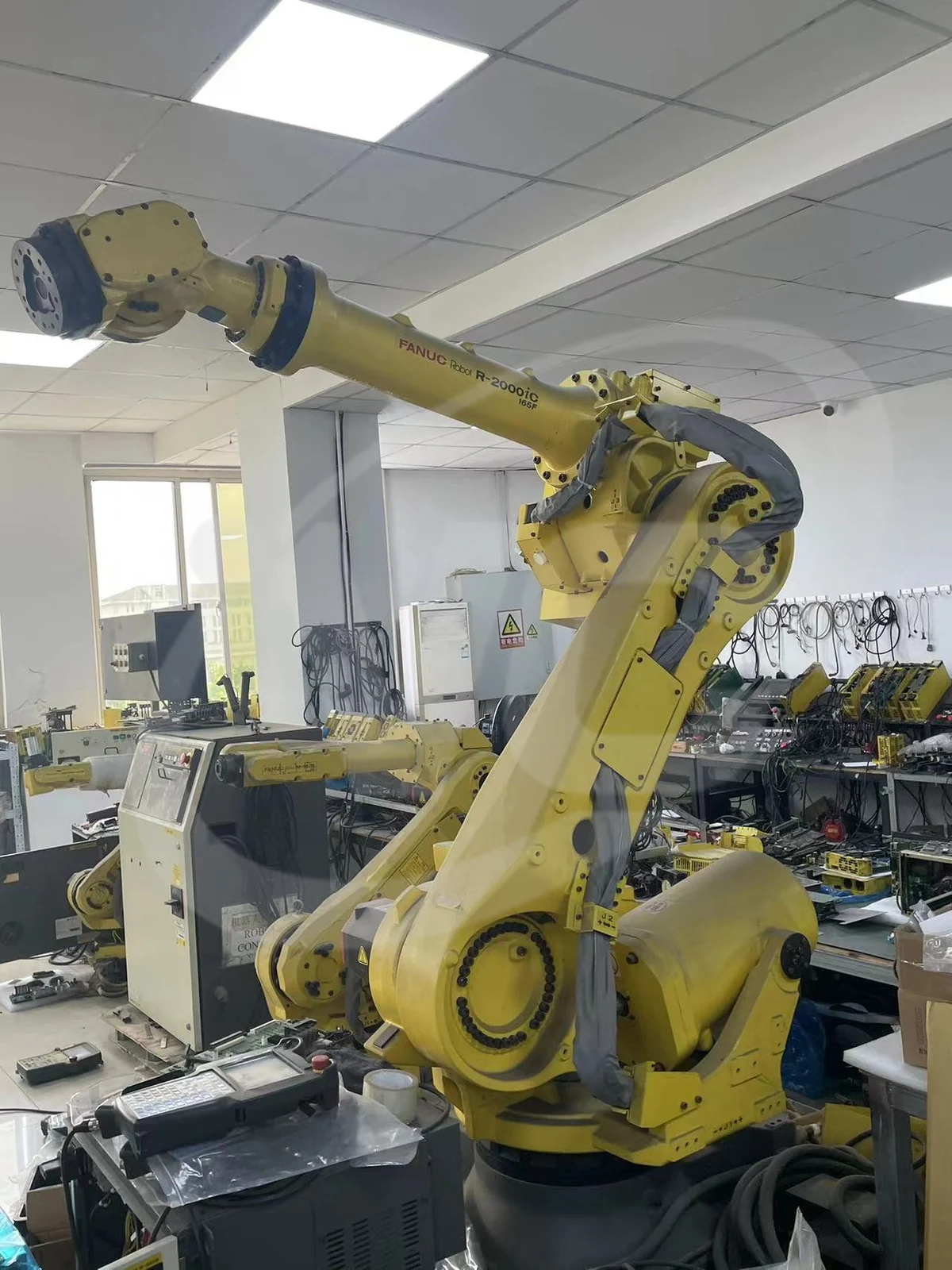FANUC industrial robot equipment at the VCOCNC workshop