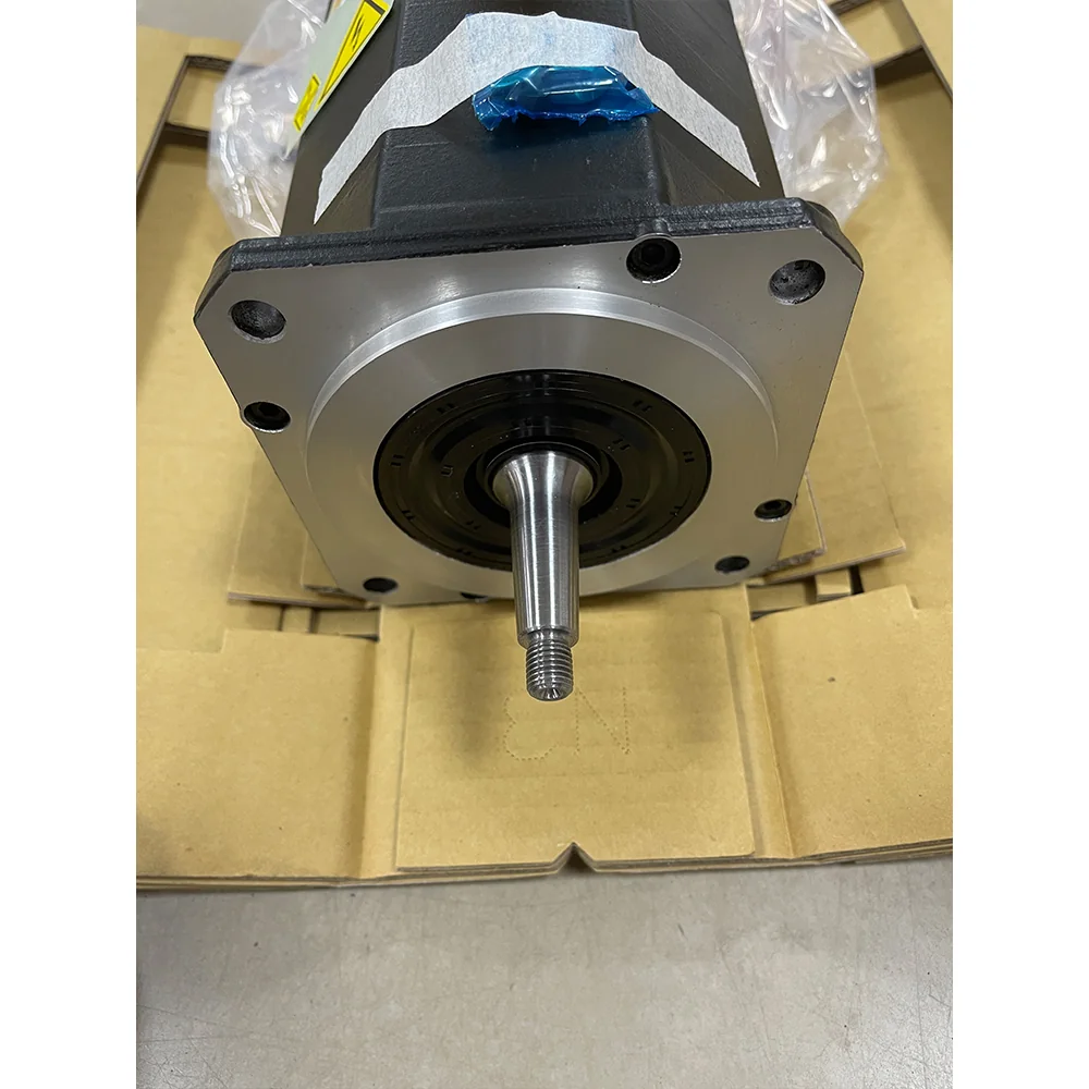 FANUC A06B-0163-B075 AC servo motor front view
