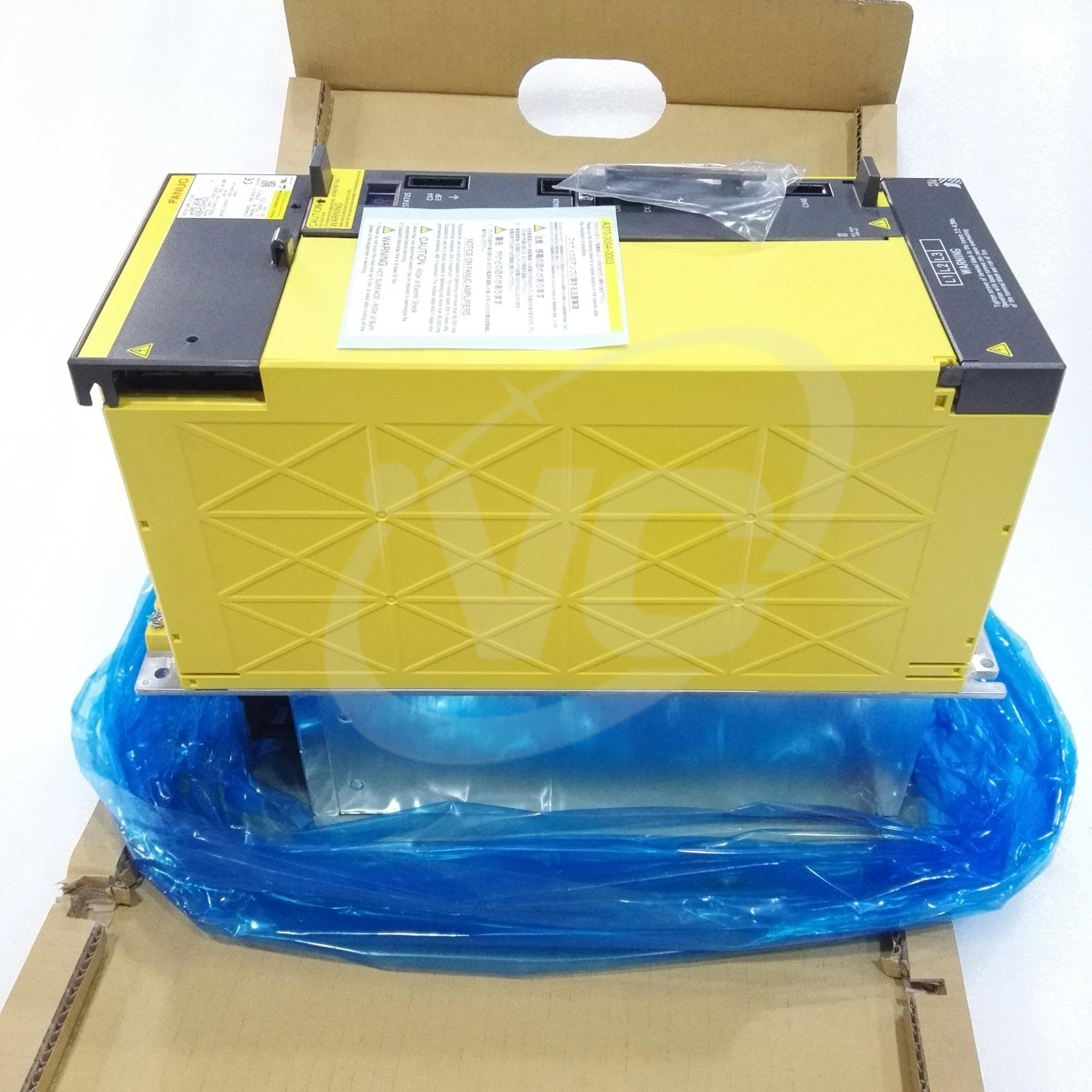 FANUC A06B-6200-H030 Alpha iPS 30-B power supply module angle view
